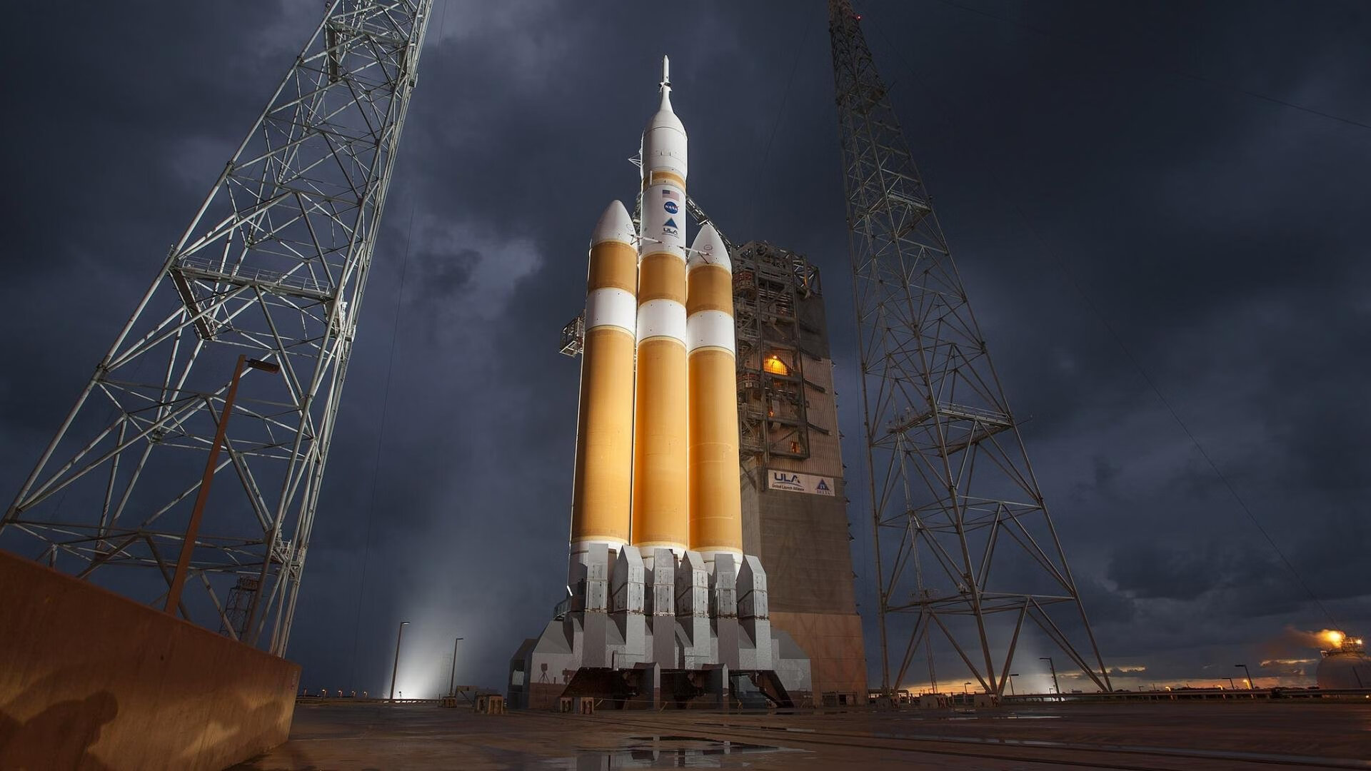 AC米兰3-1击败国际米兰,伊布梅开二度,ac米兰03-04