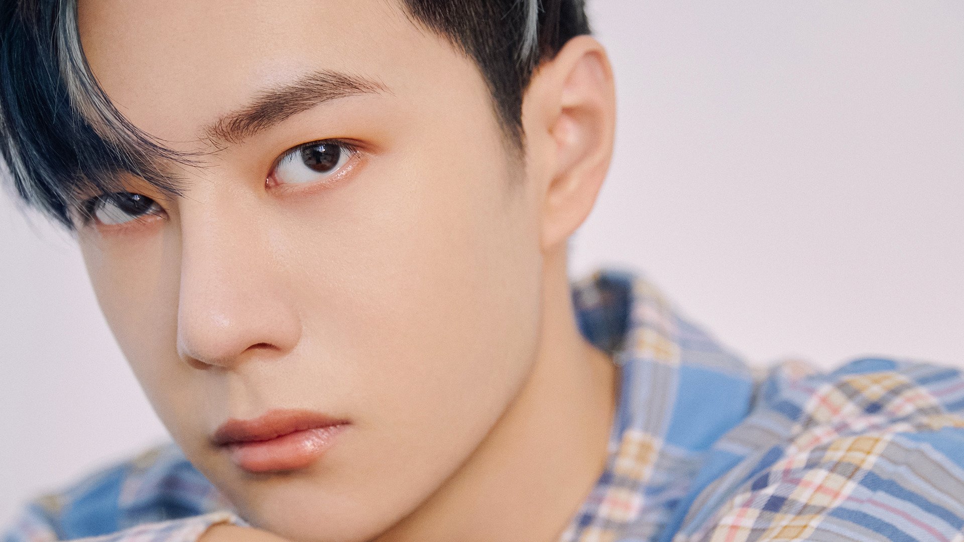 世俱杯足球-国际足球交流合作项目签约，提升中国足球国际化水平，足球队国际